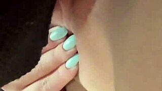 o ladrão invade casa da loira influencer brasileira e fode sua buceta suculenta sem dó