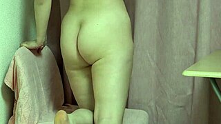 Maina Yuri flaunts massive boobs and juicy bubble butt. Can you resist?