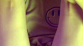 check this bodybuilder breeding my roommate's soaked pussy creampie