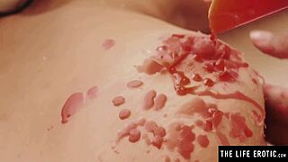 I Can't Stop Watching This Brunette Lesbian Devour Her Girlfriend's Wet Pussy