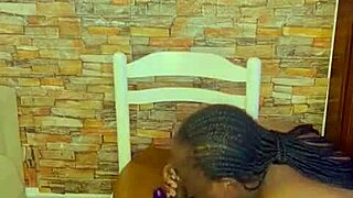 SHAVED LESBIAN PUSSY GRIND RAW IN HOMEMADE BLUE FILM!