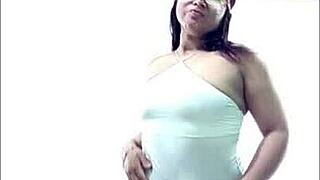 damn babies watch this latina ass clap in lingerie