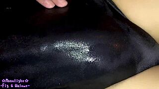 濃紺競泳水着ローションでぬるぬる滑る？