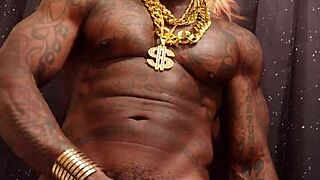 hallelujah johnson worships massive african bbc king 👑