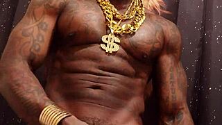 hallelujah johnson worships massive african bbc king 👑