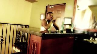 miami beach slut licks before interracial stick