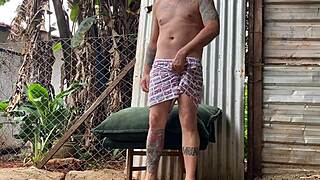 Young Brazilian pretinha sucks and gives tight ass outdoors without wife seeing