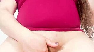 colombian latina stepmom's giant cameltoe sways as shaved pussy rides stepson hard