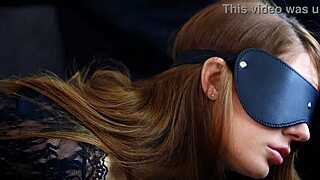 My wet babe ass bounces on huge cock for quickie cumshot facial in glamour teasing fuck