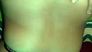 Getting the best pussy from nasi uduk seller feels amazing