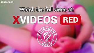 uhh maddy diamond's fat trans ass eats banana dildo while crossdressing nerdy shemale style