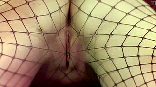 Watch Gigi Breeze gag and choke on cock in epic deepthroat face fuck skills!