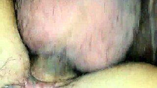 quieres que me folle solo por el culo?