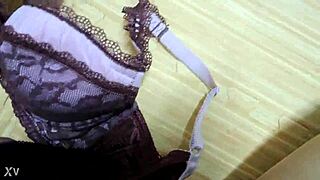 Step sis pink leopard bra cumshot in black lingerie 💦😍