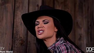 hey enjoy her prisoner play part 2 now