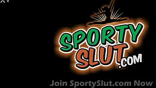 Skinny Babe's Jiggly Big Pear Ass Shakes Wild!