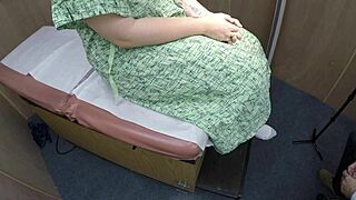 Violet's pussy swells huge from the vag pump right in your face.