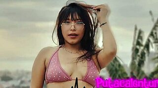 Hey, Candy's just 20 and she's pleasing that mature guy right in his car before the mansion!