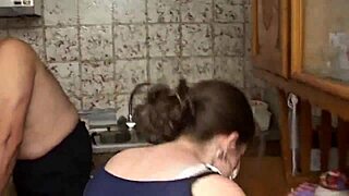 Stranger lured Italian milf home where she knelt eagerly for oral sex