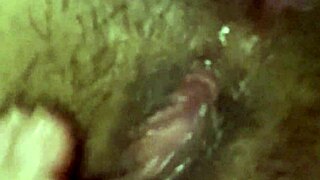 latina milf masturbates her hairy wet pussy solo 😍💦 homemade fun