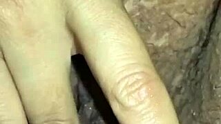 Damn this slut fingers pussy and cums so hard 😩💦🍆