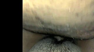 hot srilankan girlfriend gets fucked hard in bedroom