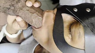 hey cum in my mouth i'll swallow every drop