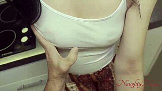 Cleaning lady milf bends for creampie tip in kitchen?