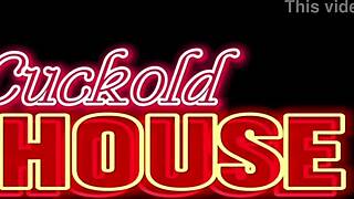 bbw casada loves giving shaved pussy with buttplug while moaning orgasms