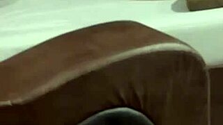 fodendo o cu da minha vizinha casada no motel... que delicia errada