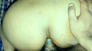 Sweet Indian bhabhi rides big dick anal creampie in rich ass.