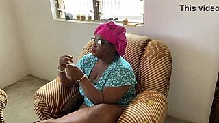 Hey mummy's chatting with son on hardcore fucking tips 😈💦 wanna learn too??