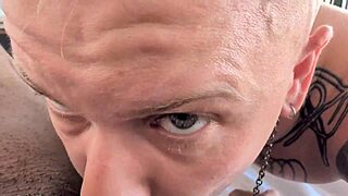 German trans man pounds Brazilian trans cock deep