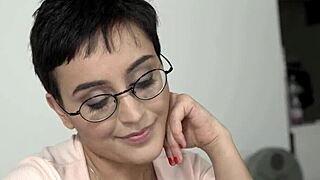 bibi and yasmeena dive deep into each other's wet pussies