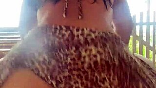 me enseña su sexy bikini y me la follo después de la playa uff