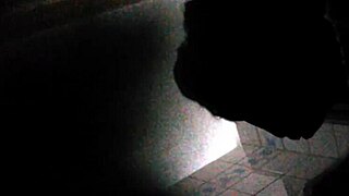 SPY ON TOILET VOYEUR ACTION