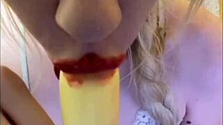 sexy elza kom dances then sucks cock bimbo style!