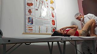 Ginecologista Fingers Asshole Then Bareback Fucks Juicy Patient Hard!