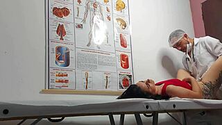 Ginecologista Fingers Asshole Then Bareback Fucks Juicy Patient Hard!