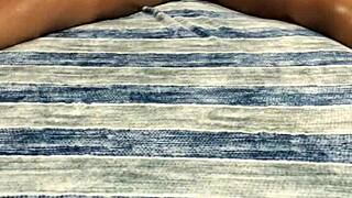 i melted this thick chocolate queen with a massage and ass spread