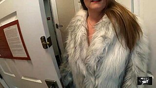 hey neighbor wanna watch this housewife booty fuck her neighbor bareback?
