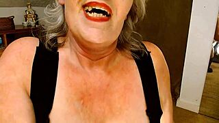 Queen Dawnskye1962 lets Jay eat her peckerwood ass in IR roleplay