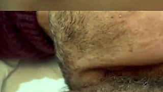 Hot Kissing Leads To Wet Pussy Licking On Indian Vagina