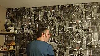 i'm standing here wanking