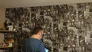 i'm standing here wanking