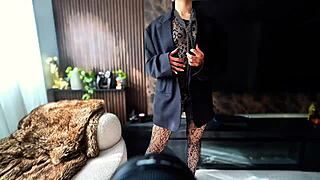 sexy model photo shoot turns into rough creampie pounding pov