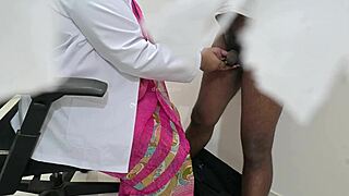 Doctor Stunned By Black Cock Flash From Indian Aunt Patient