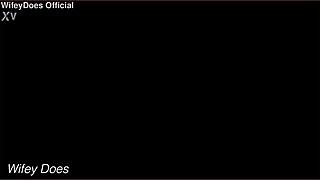 daring wifey flashes big tits on public street