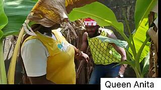 Queen Anita unwraps Christmas BBC gift for farm doggystyle pounding and cumshot