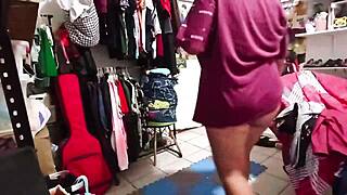 chubby bbw stepmom tidies up the messy room